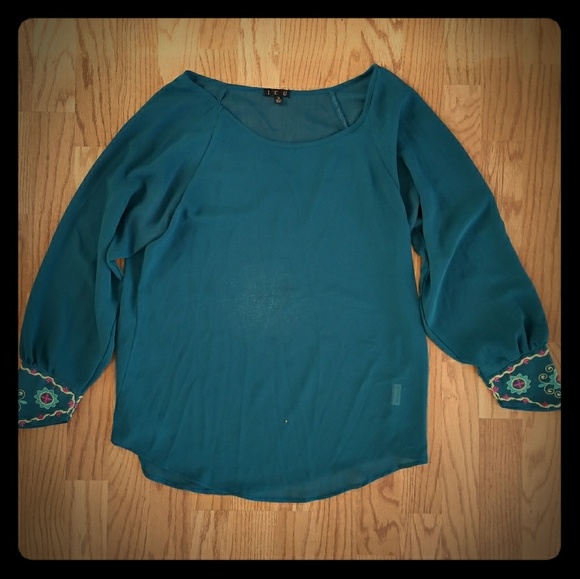 ICU Embroidered shirt - Picture 1 of 5